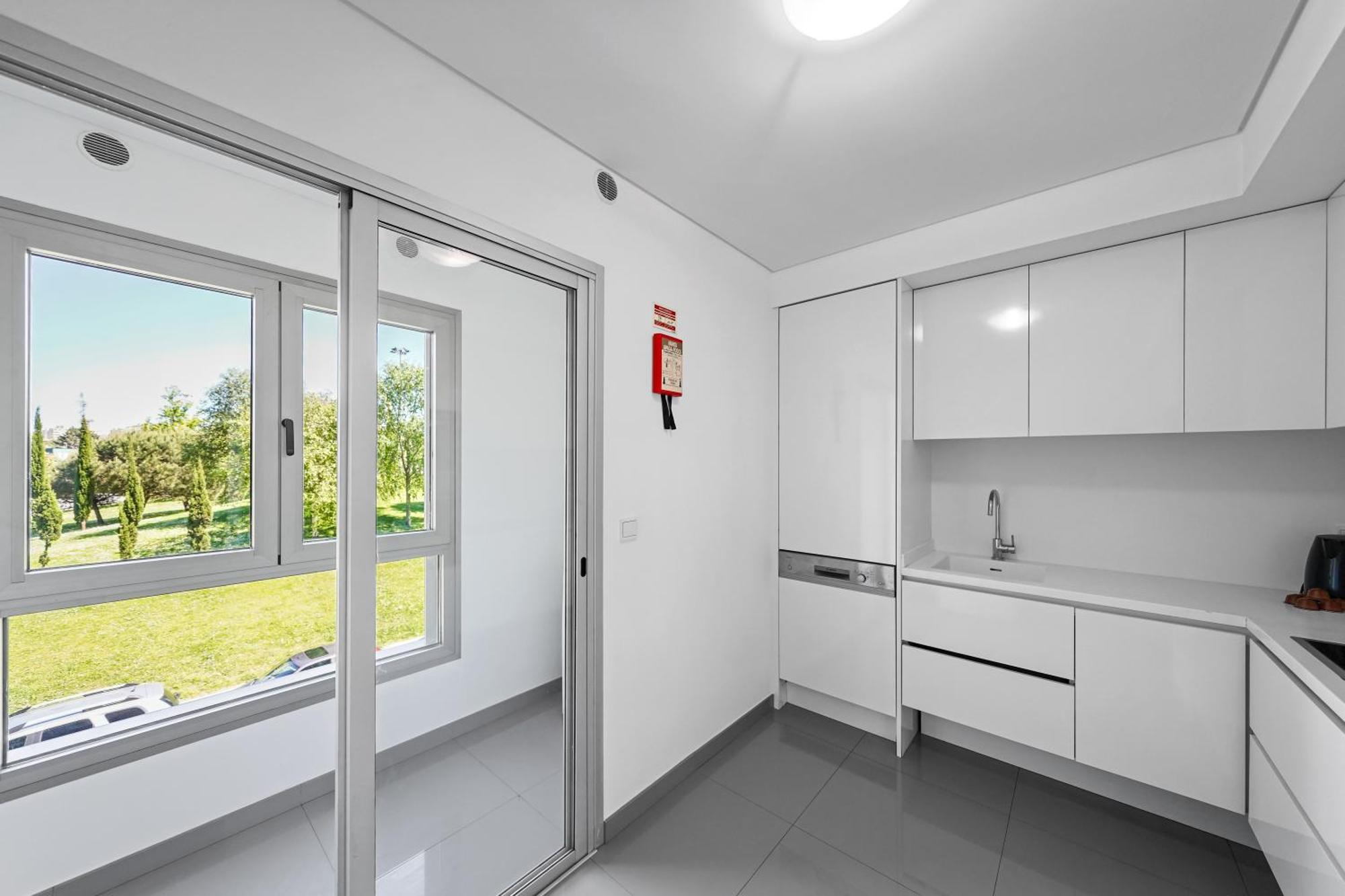 Bessa Luxury Flat By Amber Star Rent Apartment Порто Екстериор снимка
